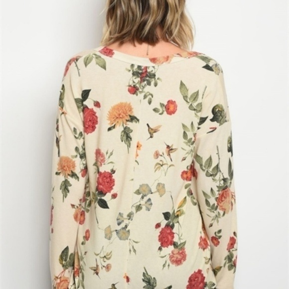 Cream Floral Top - Picture 2 of 2
